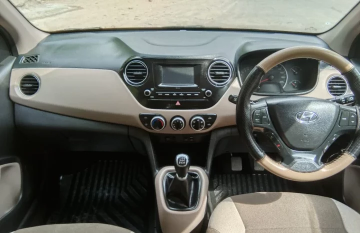 Hyundai Grand i10 Sportz full