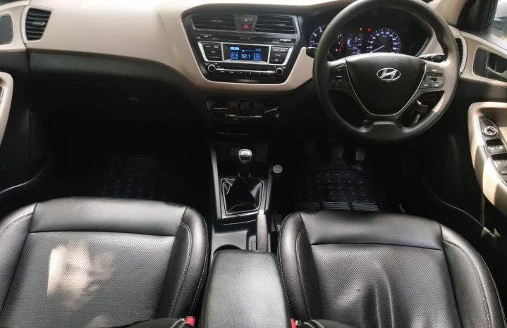 Hyundai I20 Magna 1.2L full