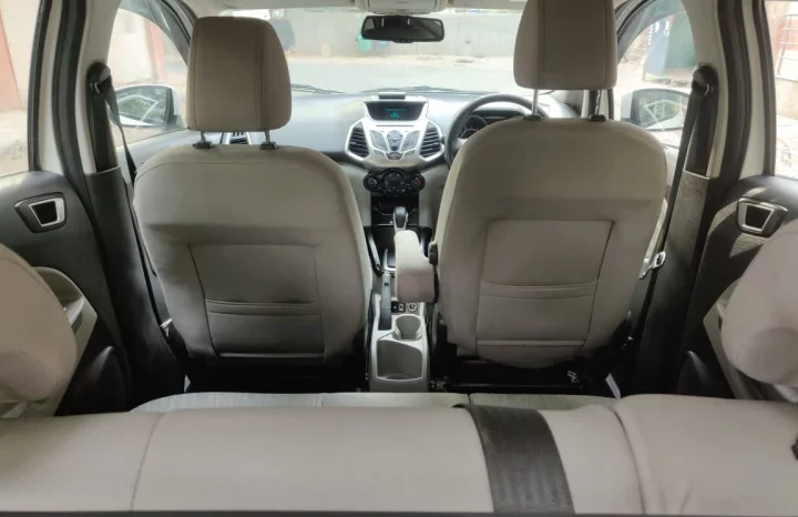 Ford Ecosport 1.5 Petrol Titanium  AT full