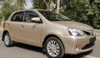 Toyota Etios Liva 1.2 VX full