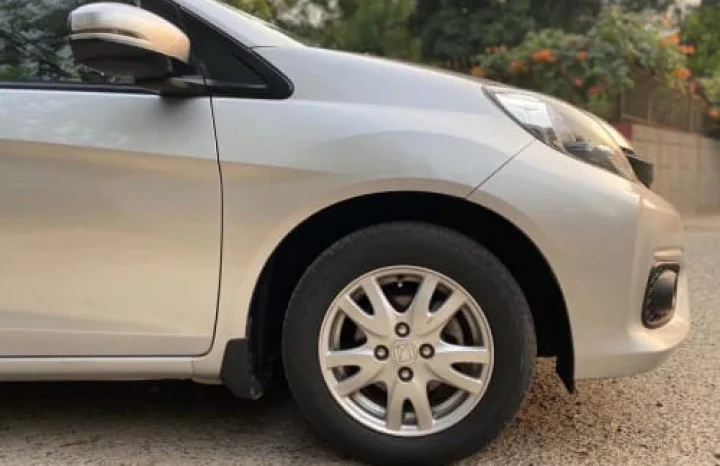 Honda Brio 1.2 VX AT full